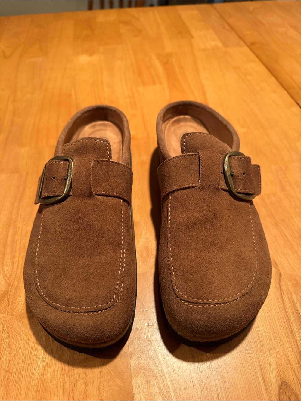 Women’s White Mountan Brown Suede Slip-On Mules with Decorative Buckle